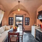 Ramni House: Private With Pool By The Sea Villa *