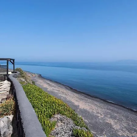 Villa Ramni House: Private With Pool By The Sea
