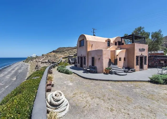 Ramni House: Private With Pool By The Sea فيلة