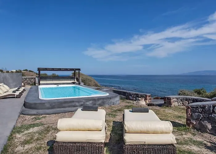 Ramni House: Private With Pool By The Sea فيلة أويا